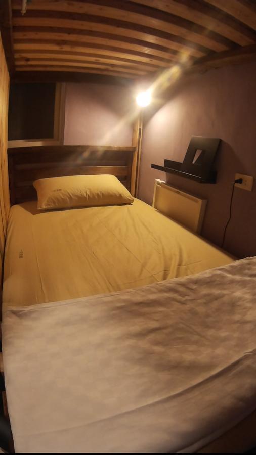 On Board Hostel Manzhou Dış mekan fotoğraf