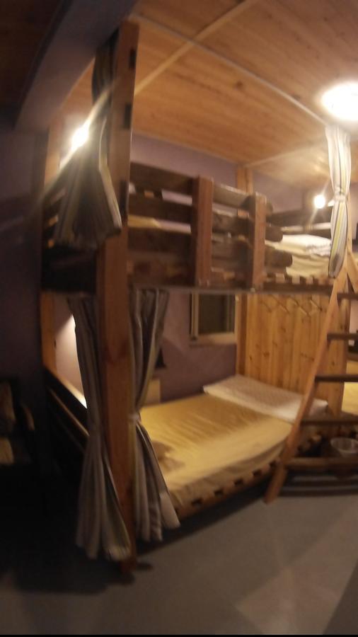 On Board Hostel Manzhou Dış mekan fotoğraf
