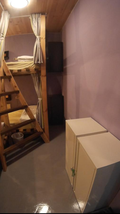 On Board Hostel Manzhou Dış mekan fotoğraf