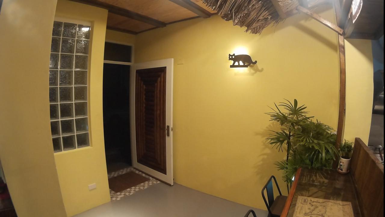 On Board Hostel Manzhou Dış mekan fotoğraf